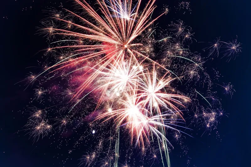 Why Blue Is the Hardest Color in the Sky: The Chemistry Behind Middle Georgia's Fireworks Palette
